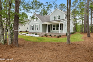674 Summerhaven Ln SE, Lockwoods Folly, NC 28422