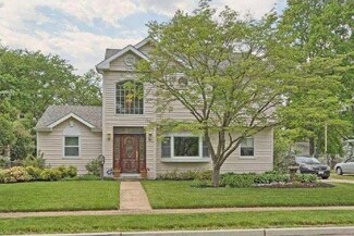 34 Temple Ave, Stratford, NJ 08084