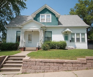 701 E Maple St, Red Oak, IA 51566