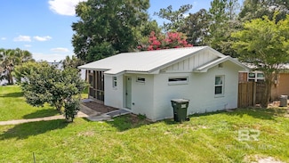 35144 Boykin Blvd, Lillian, AL 36549