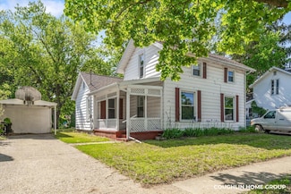 610 S Park St, Hastings, MI 49058