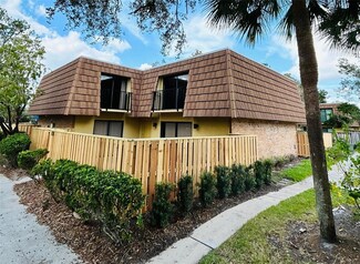 5401 Elm Ct Unit 303, Orlando, FL 32811