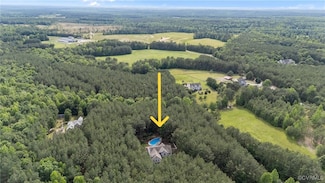 9010 Beaver Bridge Rd, Moseley, VA 23120