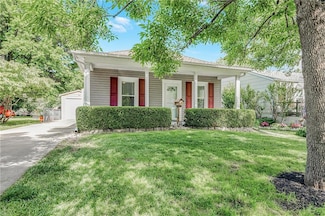 1503 S Spring St, Independence, MO 64055
