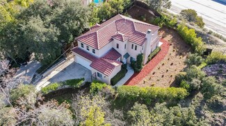 8778 Apperson St, Sunland, CA 91040