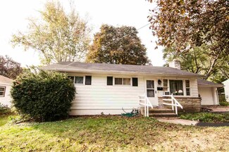 1653 Mayfield Ln, Madison, WI 53704