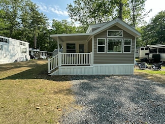 191 Tatnic Rd Unit 73, Wells, ME 04090