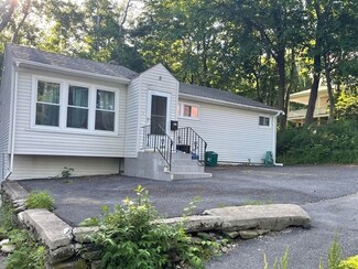 5 Wrentham Rd, Worcester, MA 01602