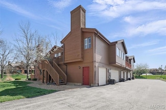 1706 Hemingway Ln Unit E, Weldon Spring, MO 63304