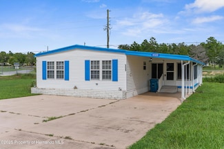 8022 Eastern Circle Dr, Brooksville, FL 34613