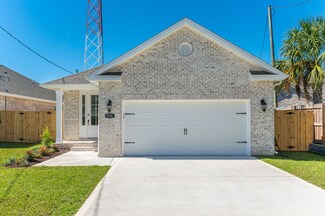 936 Harrelson Dr, Fort Walton Beach, FL 32547