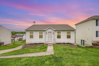 92 High St, Walton, KY 41094