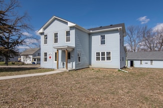 314 N High St, Lake City, MN 55041