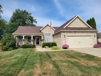 301 Cherokee Ln, Centerville, IN 47330