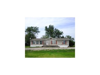 216 S State St, Drexel, MO 64742