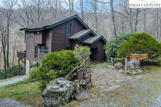 35 Beagle Rd, Linville, NC 28646