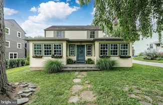 609 Lanmore Ave, Wayne, PA 19087