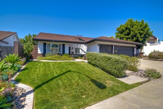 6816 Summit Ridge Way, San Diego, CA 92120