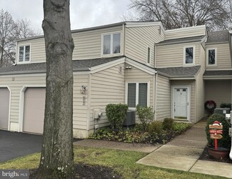 517 Portsmouth Ct, Doylestown, PA 18901