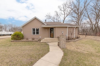 25089 Johnson's Mill Rd, Waucoma, IA 52171