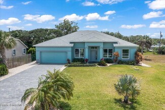 165 Ibis Dr, Melbourne Beach, FL 32951