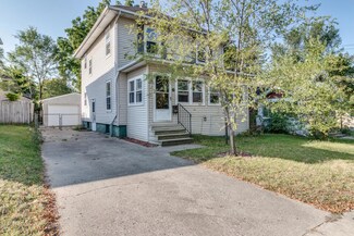 44 Latta St, Battle Creek, MI 49017