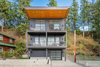 578 N Sundin Dr, Camano, WA 98282