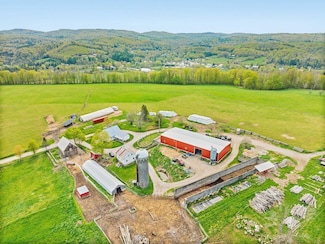 183 Morrie Rd, Washington, VT 05675