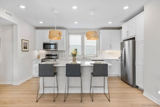 10443 Newbliss Way, San Diego, CA 92126