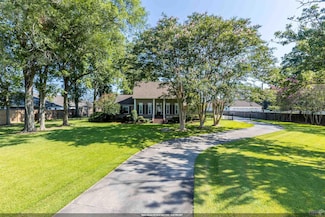 19081 Hoo Shoo Too Rd, Baton Rouge, LA 70817