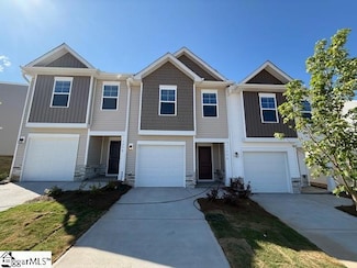 1228 Forestbrook Ln, Spartanburg, SC 29303