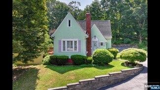 103 Woodside Ave, Newton, NJ 07860