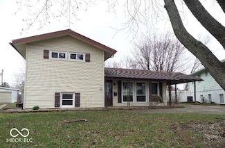807 N Knight Cir, Marion, IN 46952