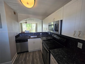 119 Royal Park Dr Unit 4C, Oakland Park, FL 33309