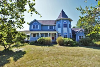 11030 Sandpiper St, Demotte, IN 46310