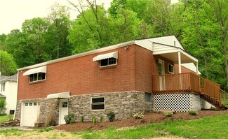 643 Metz Rd, Tarentum, PA 15084