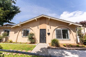 6634 Omega Dr, San Diego, CA 92139