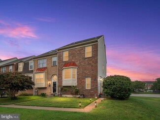 1400 Cox Landing Ct, Stoney Beach, MD 21226