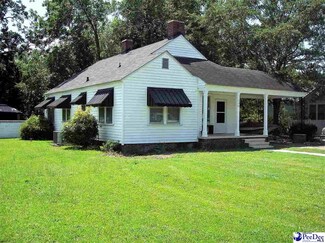 706 E Washington St, Dillon, SC 29536