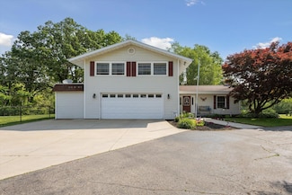 14747 A Dr N, Marshall, MI 49068