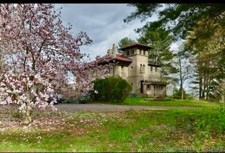7 Old Depot Rd, Chester, CT 06412