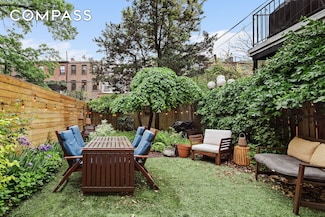 366 Pacific St Unit 1, Brooklyn, NY 11217