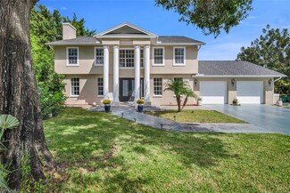 6173 Star Grass Ln, Naples, FL 34116
