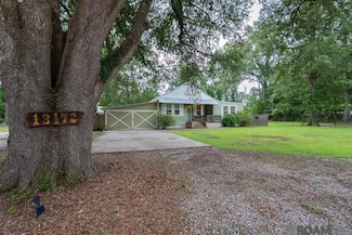 13172 Dee Gautreau Rd, Gonzales, LA 70737