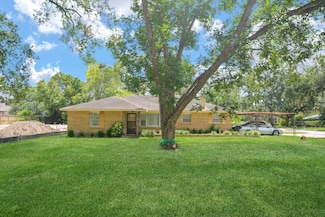 11933 Barryknoll Ln, Houston, TX 77024