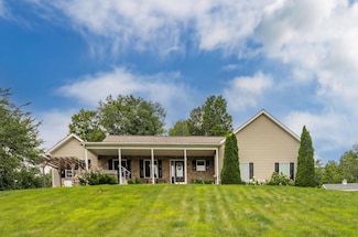 1579 S Elk Run Rd, Wellsboro, PA 16901