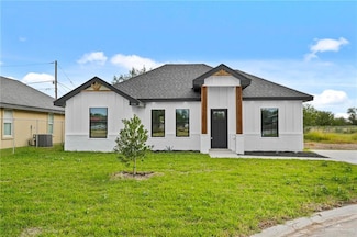 1134 Mezquite Dr, Alamo, TX 78516