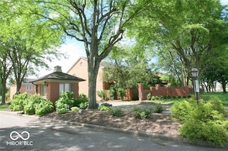 8501 Canterbury Square E, Indianapolis, IN 46260