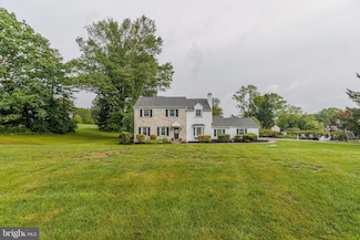 703 Fox Ln, Chester Springs, PA 19425