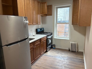 290 E 93rd St Unit 4, Brooklyn, NY 11212